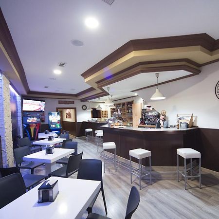 Hostal Julio Trujillo Dış mekan fotoğraf