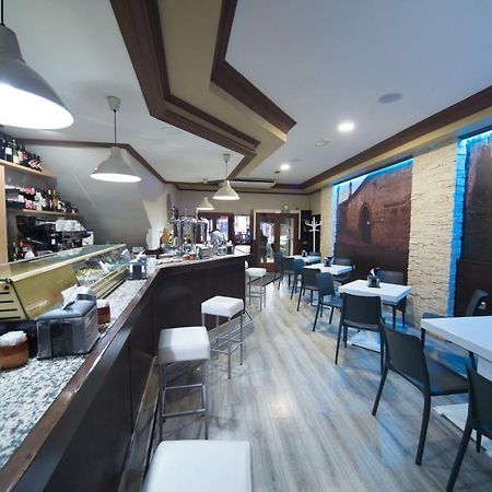 Hostal Julio Trujillo Dış mekan fotoğraf