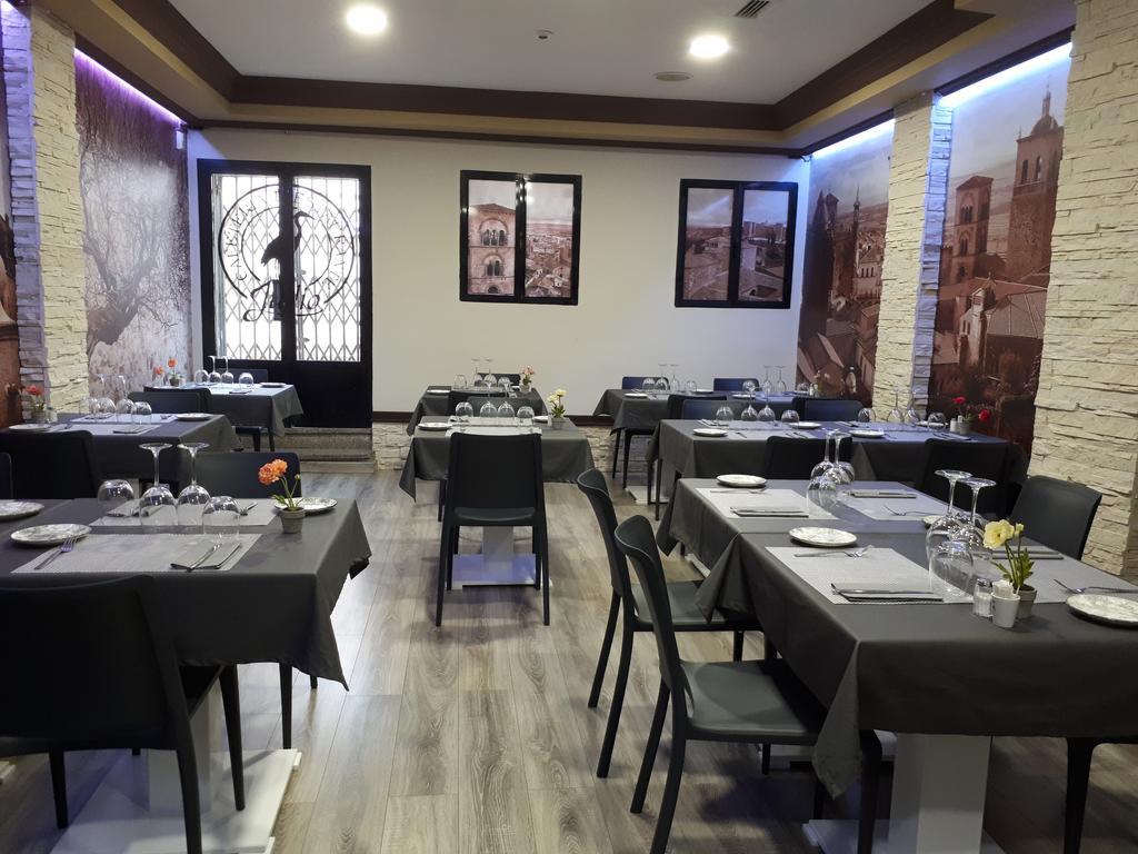 Hostal Julio Trujillo Dış mekan fotoğraf